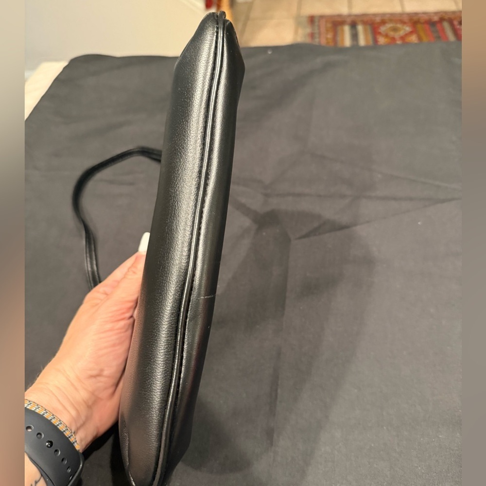 The FIND Black Leather Shoulder Bag NWOT - Picture 6 of 14
